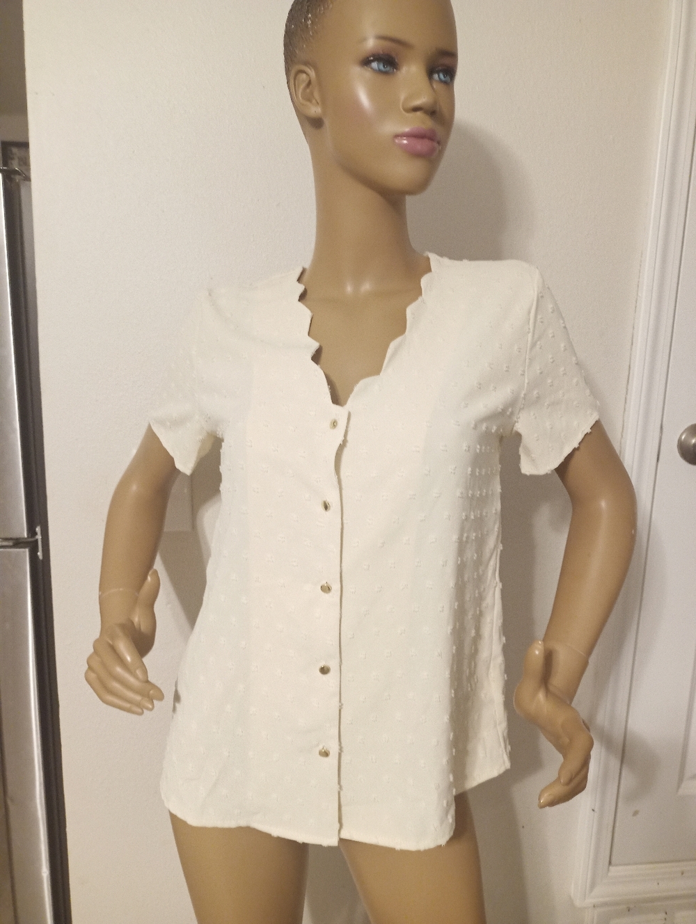 SHEIN Cream Short-Sleeve Button Front Top